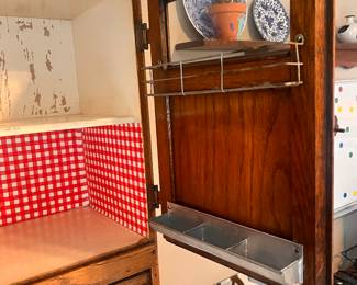 Close up of the interior door 