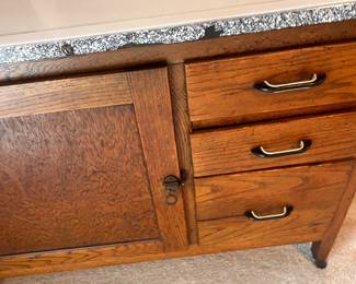 Details of the front 