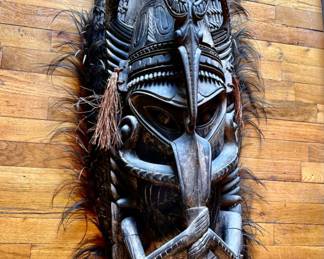 Papua New Guinea Antique Mask Statue {Huge} This is an "Amazing" artifact with real Cassowary Bird Feathers  42" high x 14" wide Antique 