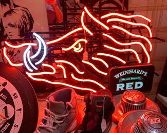 Weinhard's Blue Boar neon light