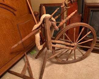 antique spinning wheel