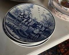 Decorative plates