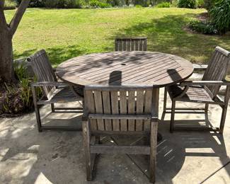 Kingsley- Bate Teak Table and 4 Chairs 