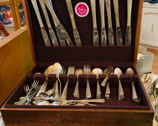 silver plate large flatware set
