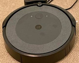 ABM058   $80   ROOMBA VACUUM  