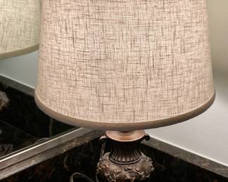 ABM029    SMALL ACCENT LAMP  $24