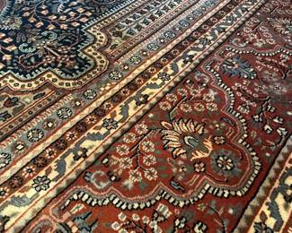 100% wool hand-made/hand-tied fringe area rug (10' x 15'.5") 