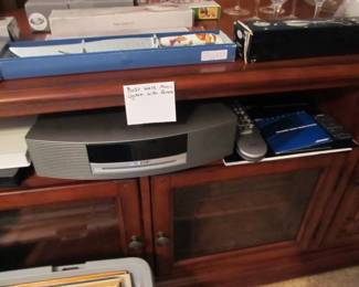 BOSE SOUND SYSTEM w/ remote