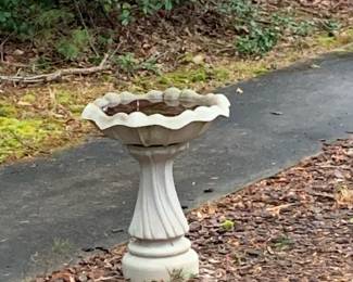 Bird bath