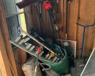 Edger; String trimmer; outdoor tools; yard tools; brooms; pitch fork; 