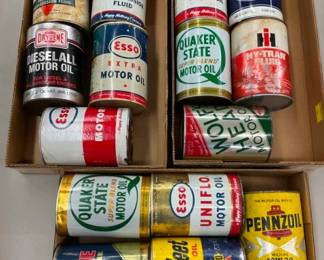 COLLECTION MOTOR OIL CANS