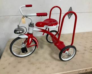 CHILDS TRICYCLE W/ BELL