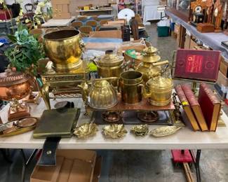 COLLECTION BRASS WARE