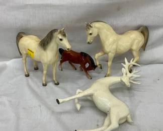 COLLECTION TOY HORSES