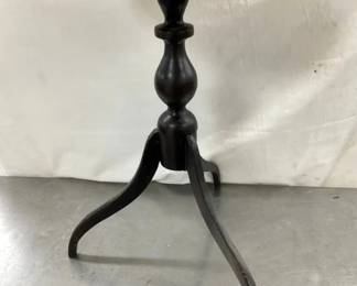 TILT TOP CANDLE STAND