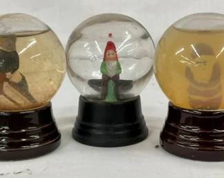 EARLY COLLECTION SNOW GLOBES