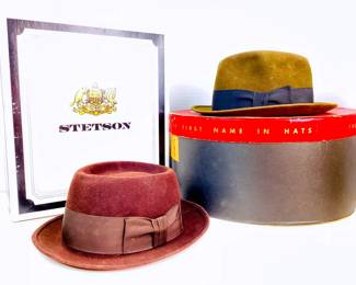 BIHY738 Mens Vintage Fashionable Hats Vintage Adam 5th Avenue men's hat in original box with possible leather sweatband. &nbsp;Circa 1950s vintage Stetson hat. &nbsp;Size 6 7/8.
