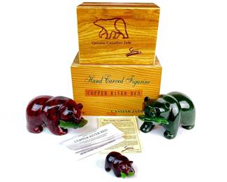 SHBR702 Hand Carved Canadian Jade Grizzly Bears Hand carved Canadian Copper River Red, Cassier Jade Inc., grizzly bear figurine and bear cub figurine both clenching salmons in their mouths in original wooden box.&nbsp;
