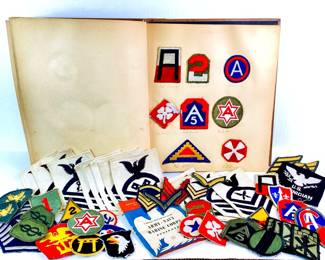 MACH967 Army Navy Marine Corps Antique WWII Patches Pocket Reference Guide Army, Navy Marine Corps Insignia. &nbsp;Scrapbook full of various patches. &nbsp;50 various single patches
