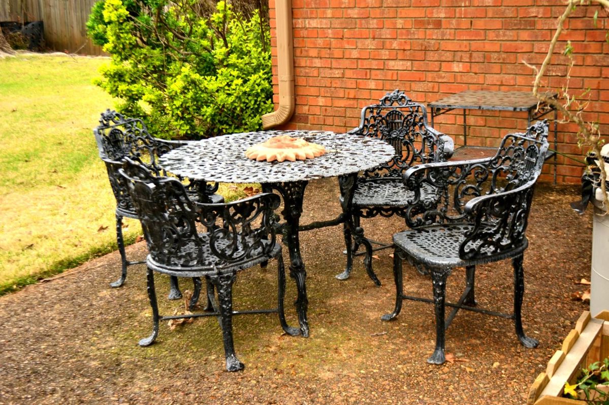 Classy and Elegant Cordova Estate Sale starts on 3/23/2024