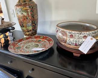 Several Chinese pieces.