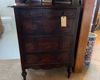 4 drawer chest