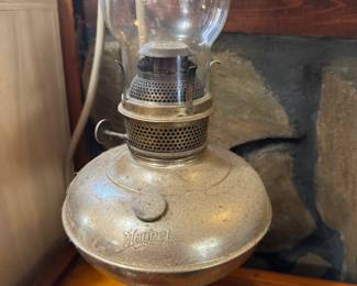 Magnet Oil Lamp