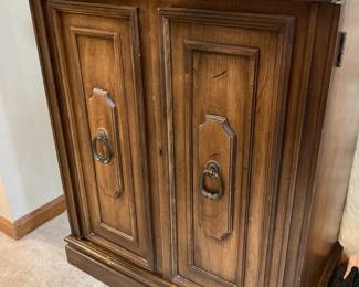 Mid Century Modern Wood Mini Bar Cabinet