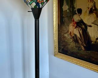 Tiffany style parrot floor lamp
