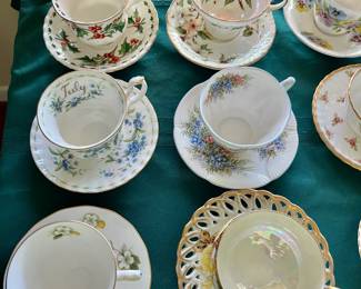 Lots of cups/saucers: Royal Albert, Aynsley, Royal Stafford, Japan + more