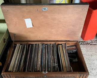 Lane record chest