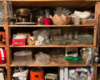 More kitchen and serve ware