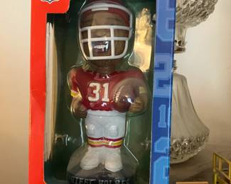 Priest Holmes bobblehead