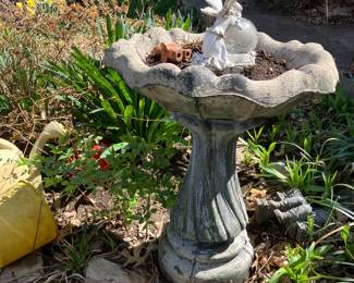 Concrete bird bath