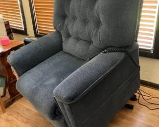 Pride lift chair