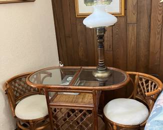 Rattan table w 2 rattan chairs
