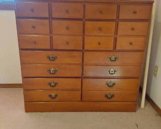 chest of drawers - Upstairs