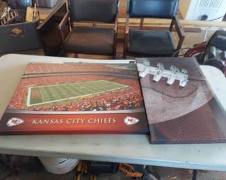Chiefs wall decor