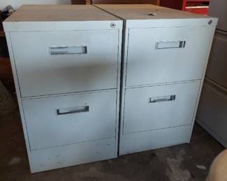 (2) 2 drawer file cabinets