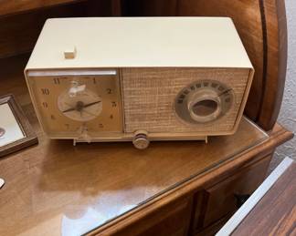 GE AM RADIO