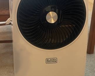 Black and Decker Evaporative Air Cooler.