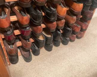 Large Selection of Men's Designer Fashion Shoes.