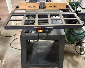 Craftsman Router