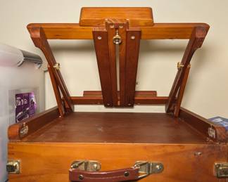 Artist Easel