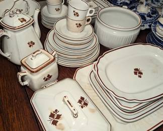 Ironstone - Tea Leaf