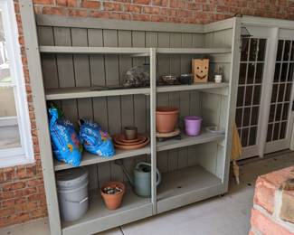 Outdoor Potting Shelf