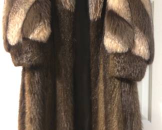 Stunning Beaver/Fox combination, Smith Fine Furs,   
Size Medium. was $795, NOW $595