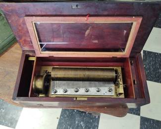 Cylinder music box 1870s works