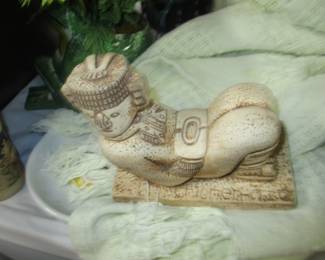 Pre-Columbian resting figure