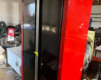 Craftsman tool cabinet $300